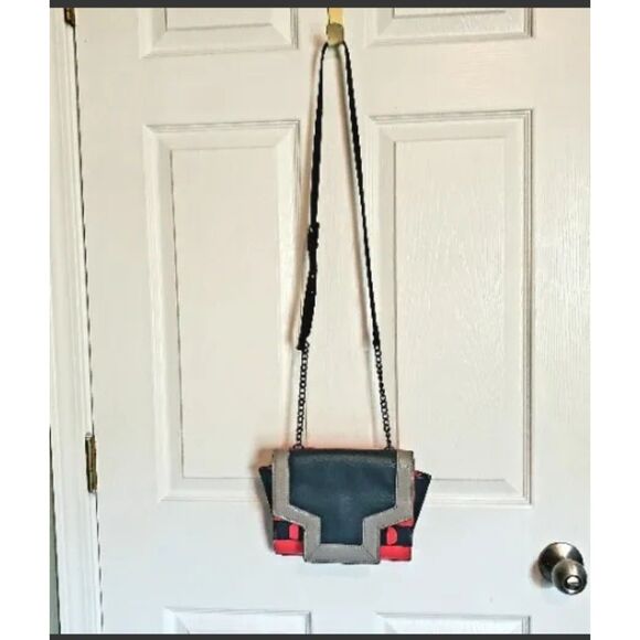 Vince Camuto Geri Leather Art Deco Purse Pink & Black Colorblock Crossbody Bag - Picture 3 of 9